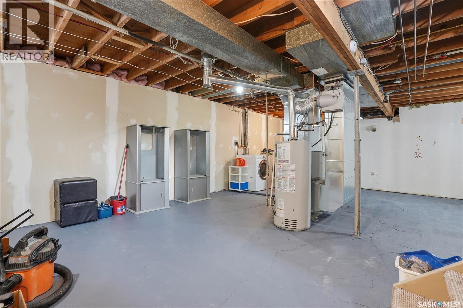 Single Family House Bungalow for Sale in  ROYAL STREET Regina 