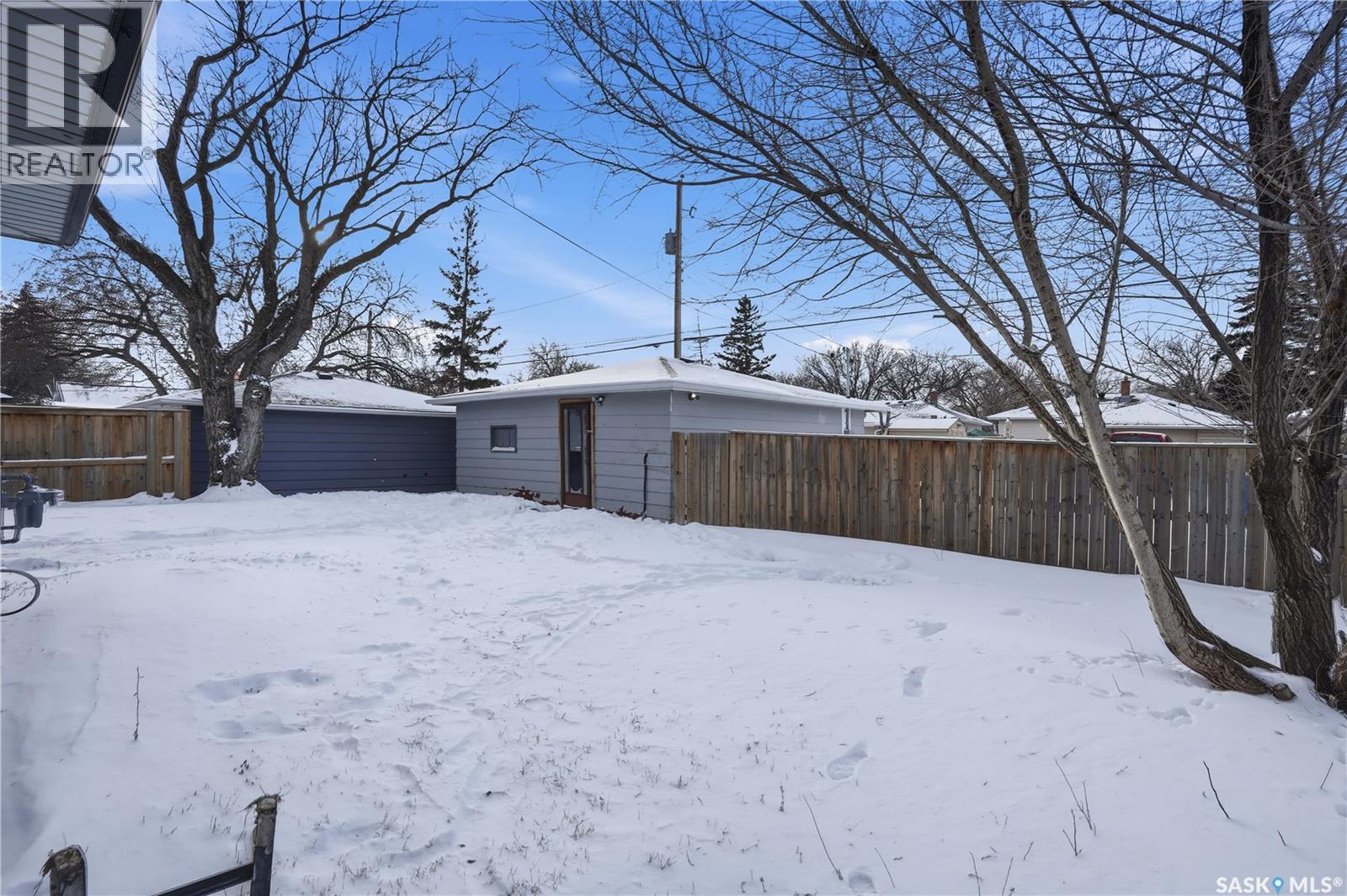 Single Family House Bungalow for Sale in  ROYAL STREET Regina 