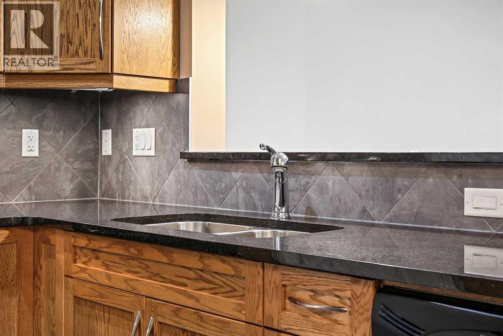 Single Family House for Sale in   Fish Creek Boulevard SW Evergreen Calgary 