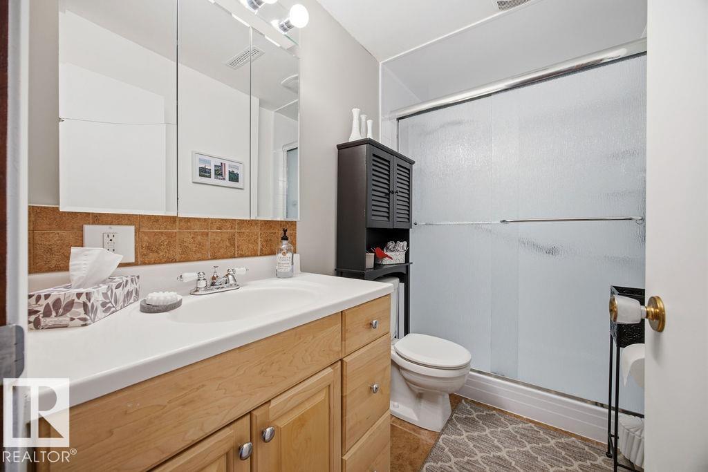 Single Family House Bungalow for Sale in   AV NW Edmonton 