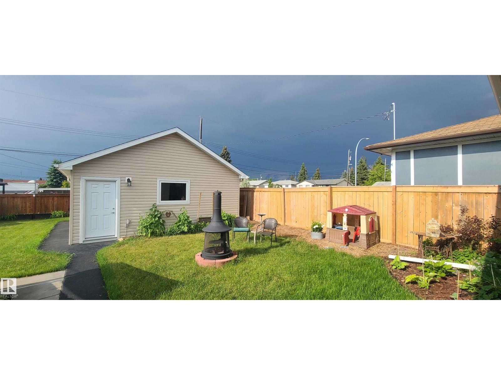 Single Family House Bungalow for Sale in   AV NW Edmonton 