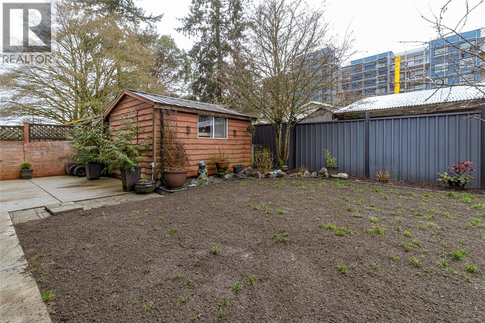 2894 MAURICE LANE - 20