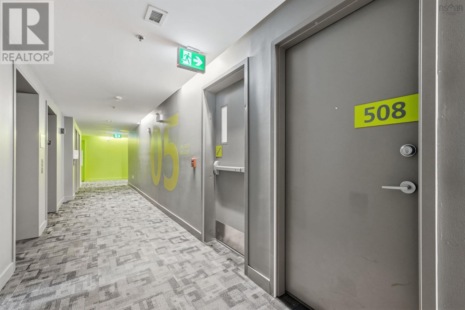 Property 2 of 43 of 508 1048 Wellington Street