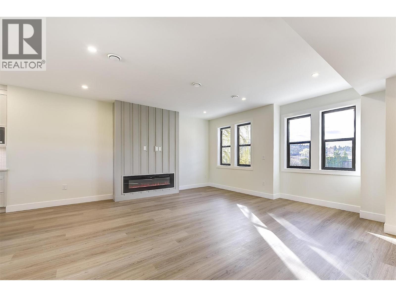 3590 Redecopp Road Unit# 6, Lake Country