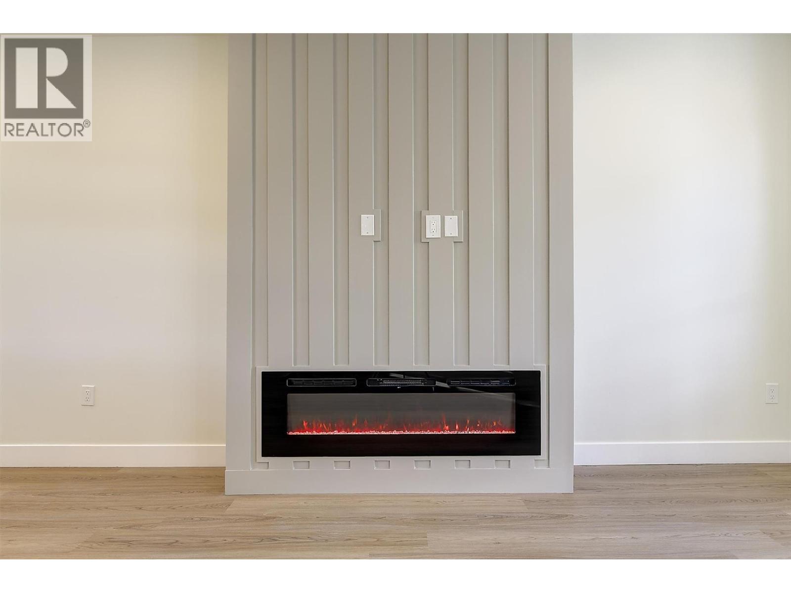 3590 Redecopp Road Unit# 6, Lake Country