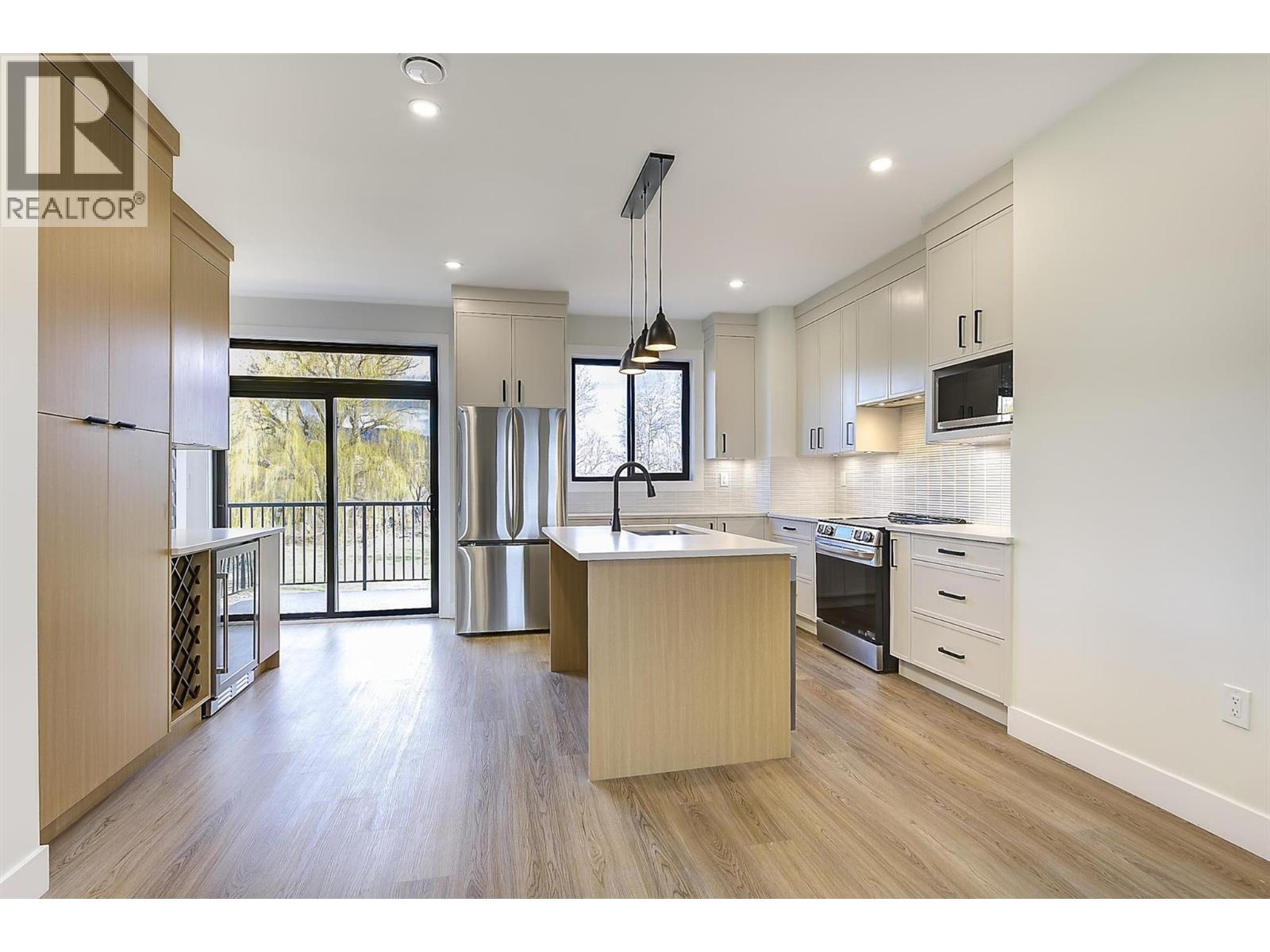 3590 Redecopp Road Unit# 6, Lake Country