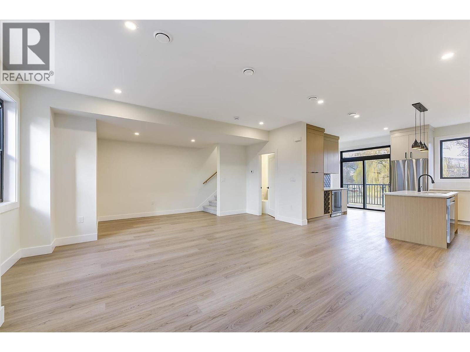 3590 Redecopp Road Unit# 6, Lake Country