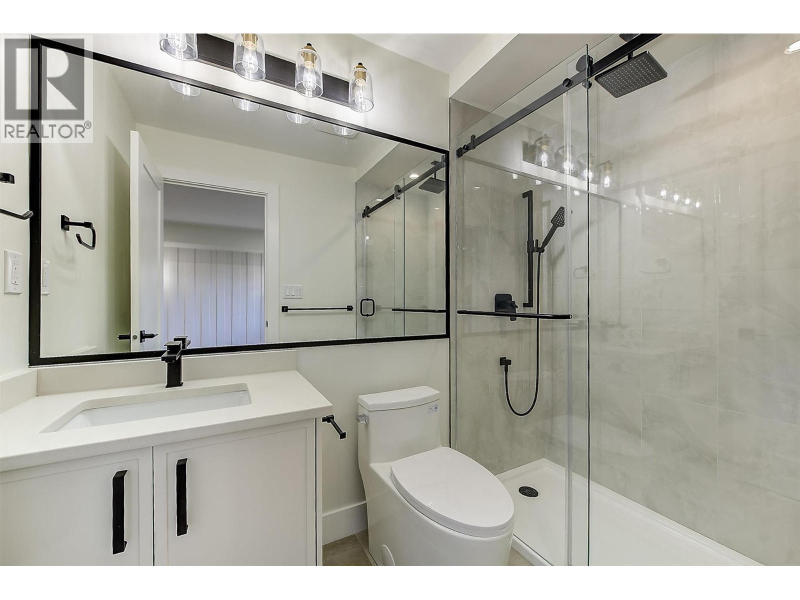 3590 Redecopp Road Unit# 6, Lake Country