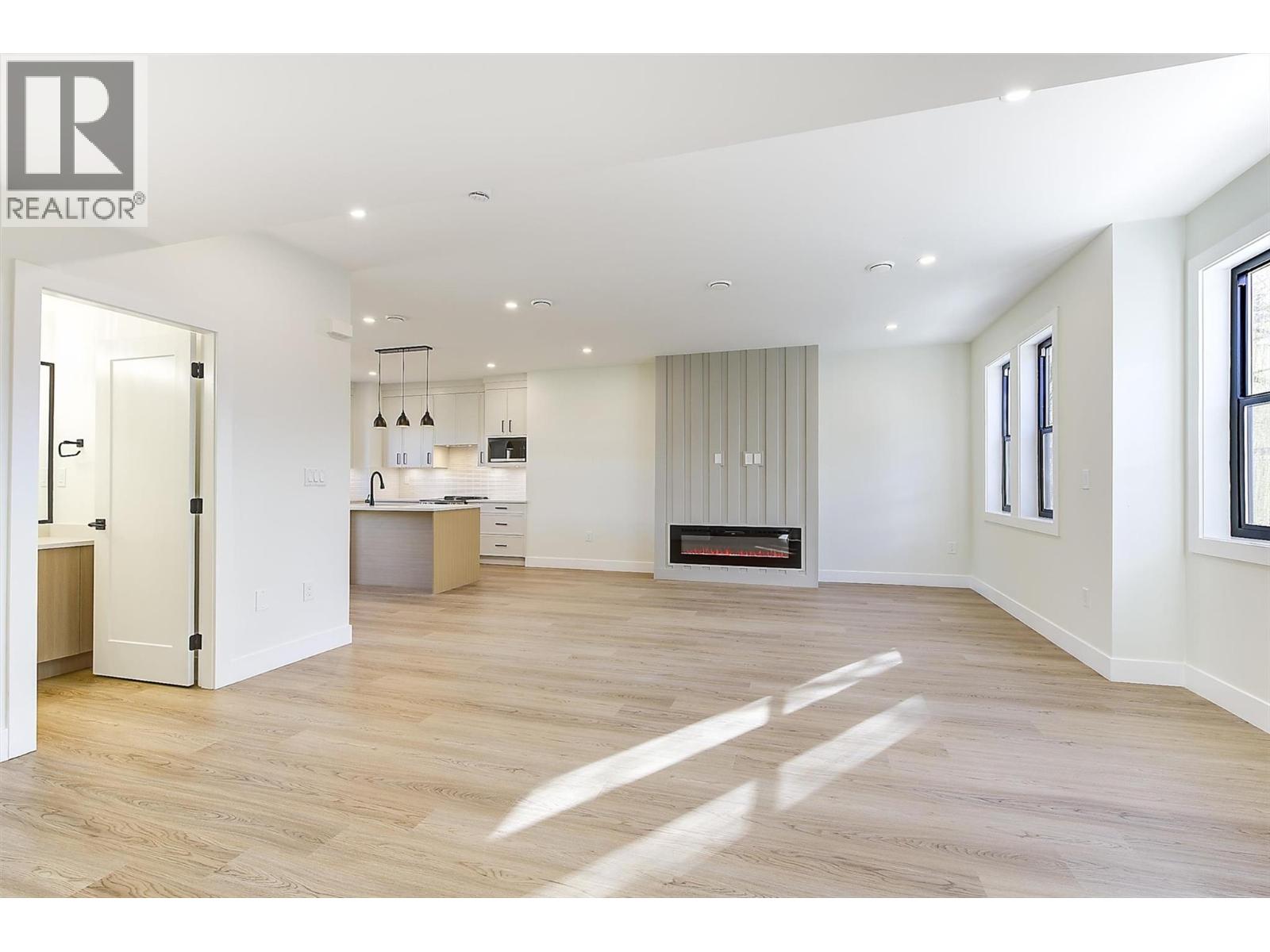 3590 Redecopp Road Unit# 6, Lake Country