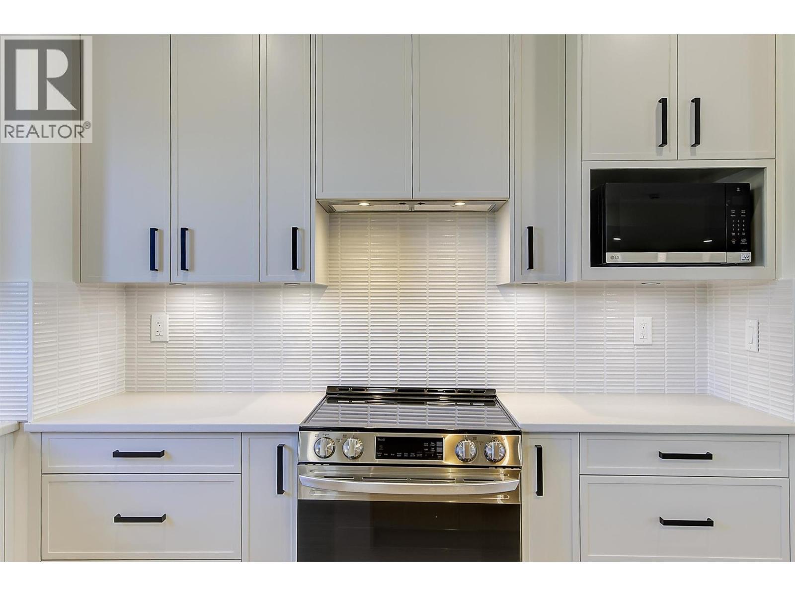 3590 Redecopp Road Unit# 6, Lake Country