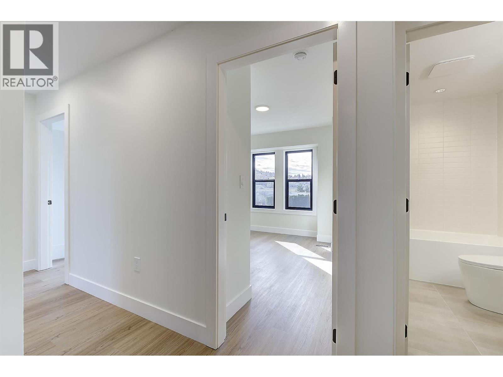 3590 Redecopp Road Unit# 6, Lake Country