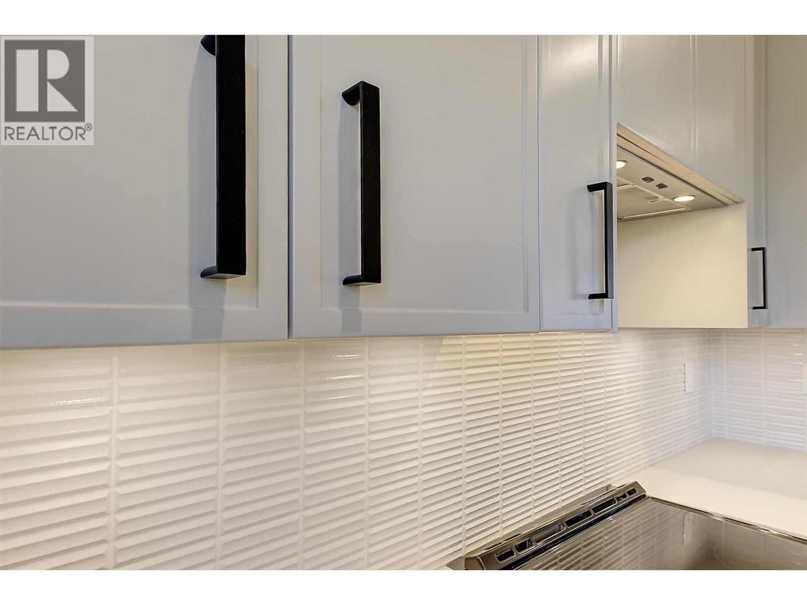 3590 Redecopp Road Unit# 6, Lake Country