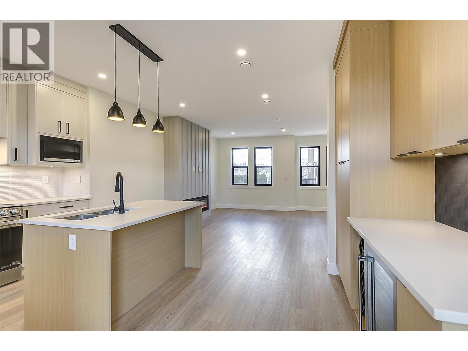 3590 Redecopp Road Unit# 6, Lake Country