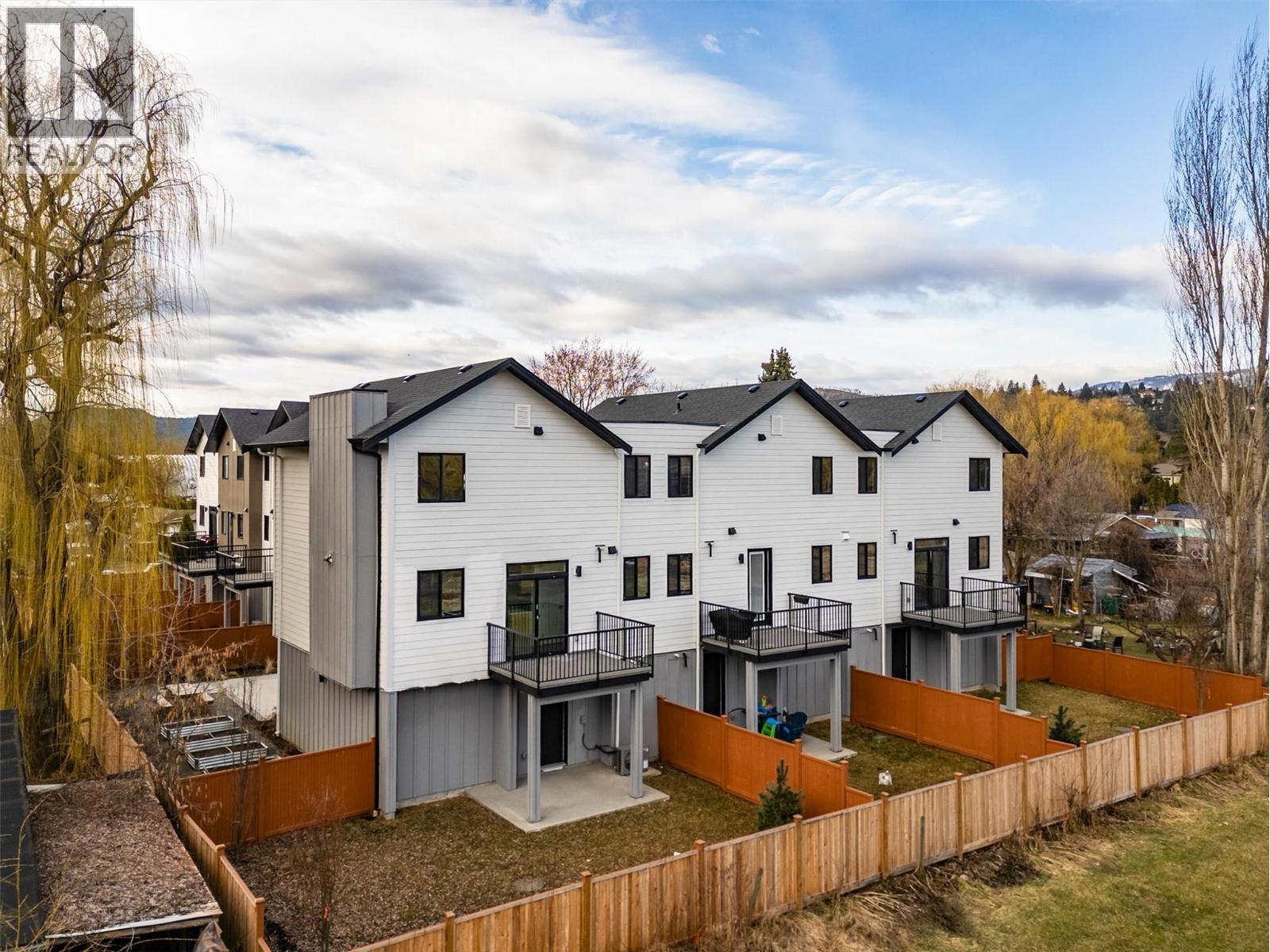 3590 Redecopp Road Unit# 6, Lake Country