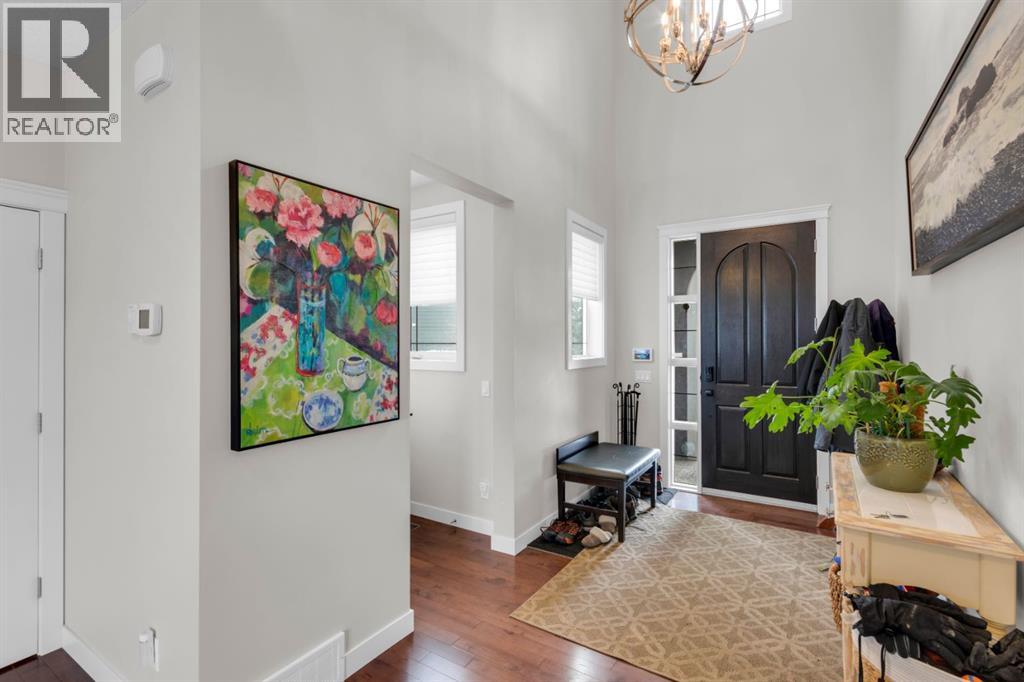 Single Family House for Sale in  Westland Crescent SW West Springs Calgary 