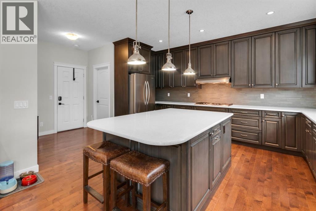 Single Family House for Sale in  Westland Crescent SW West Springs Calgary 