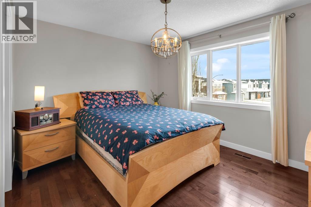 Single Family House for Sale in  Westland Crescent SW West Springs Calgary 