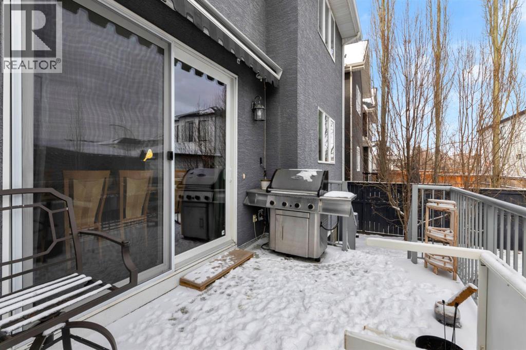 Single Family House for Sale in  Westland Crescent SW West Springs Calgary 