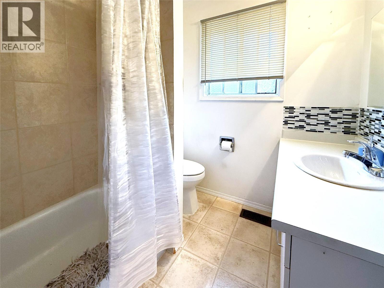 1359 HAMILTON Street, Kamloops