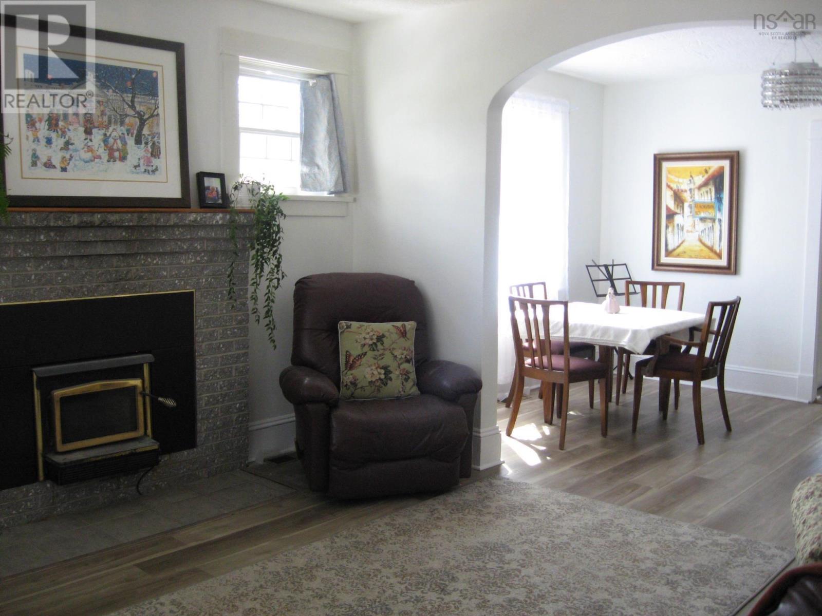 Property 5 of 23 of 48 Park Street