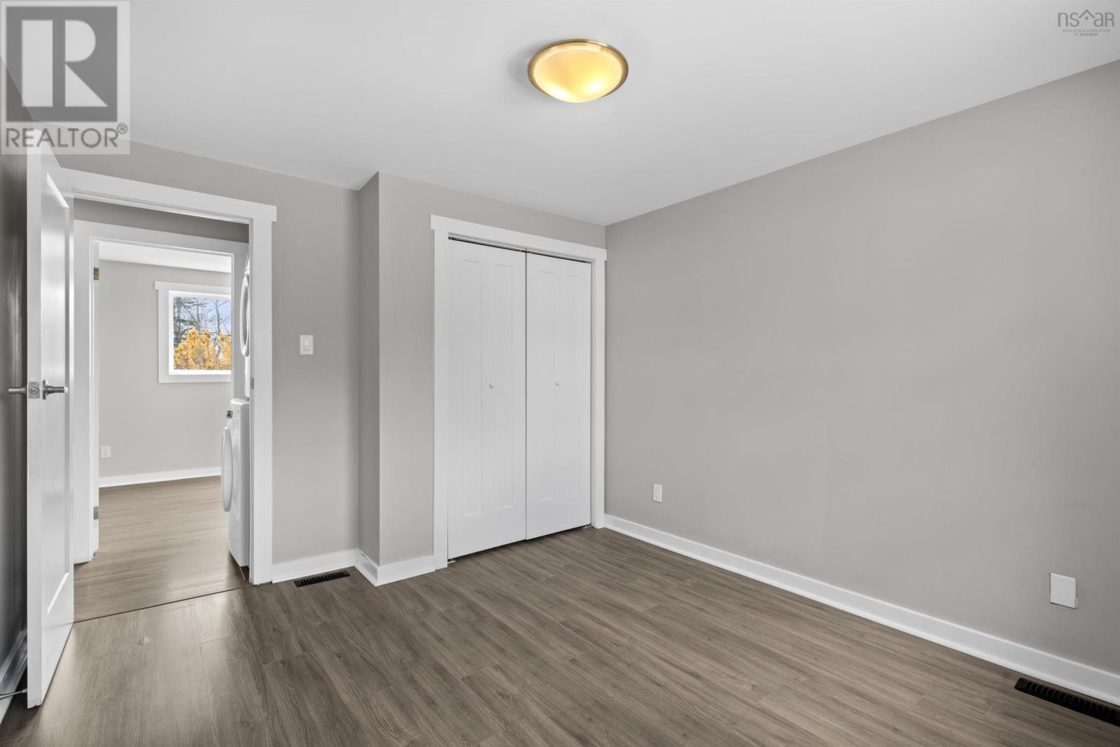 Property 24 of 44 of 2 Delmac Court