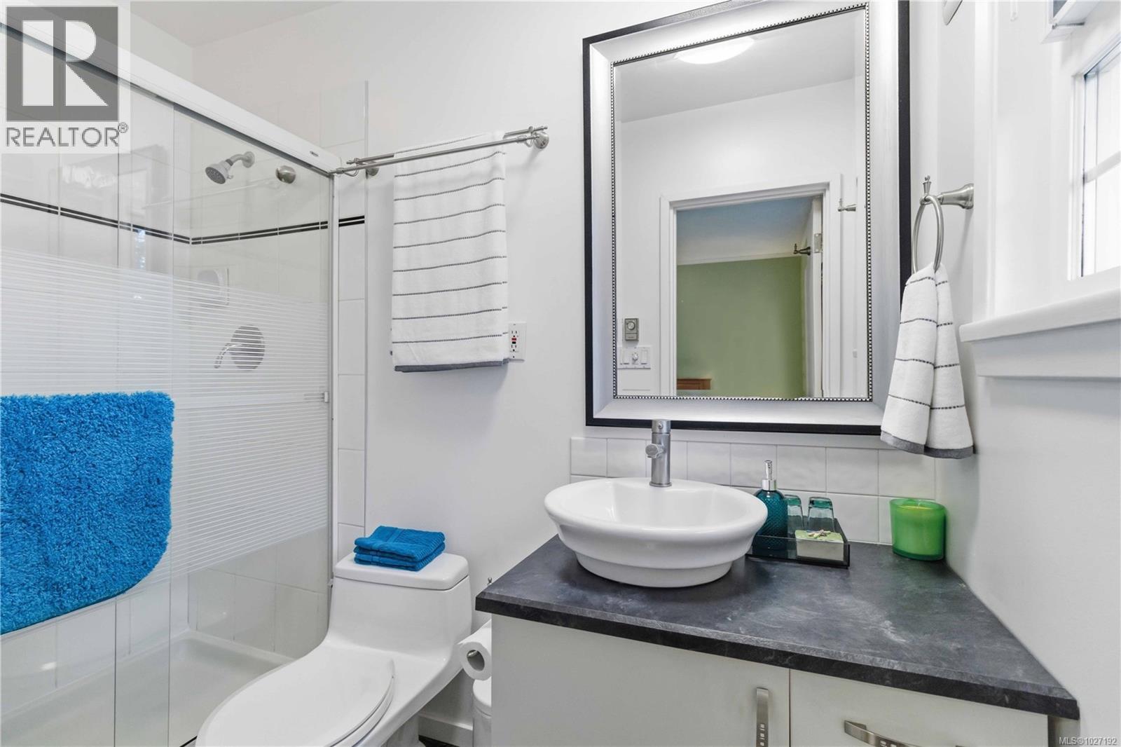 4719 TREETOP HTS - 14