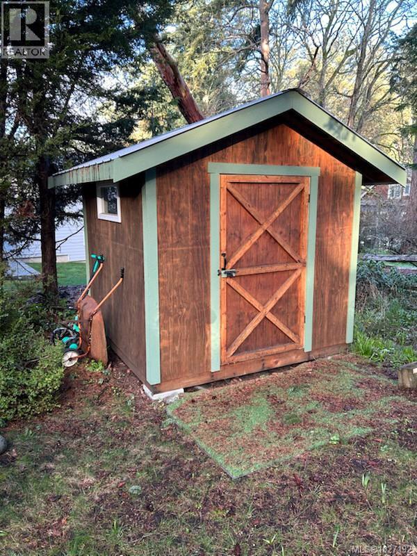 4719 TREETOP HTS - 34