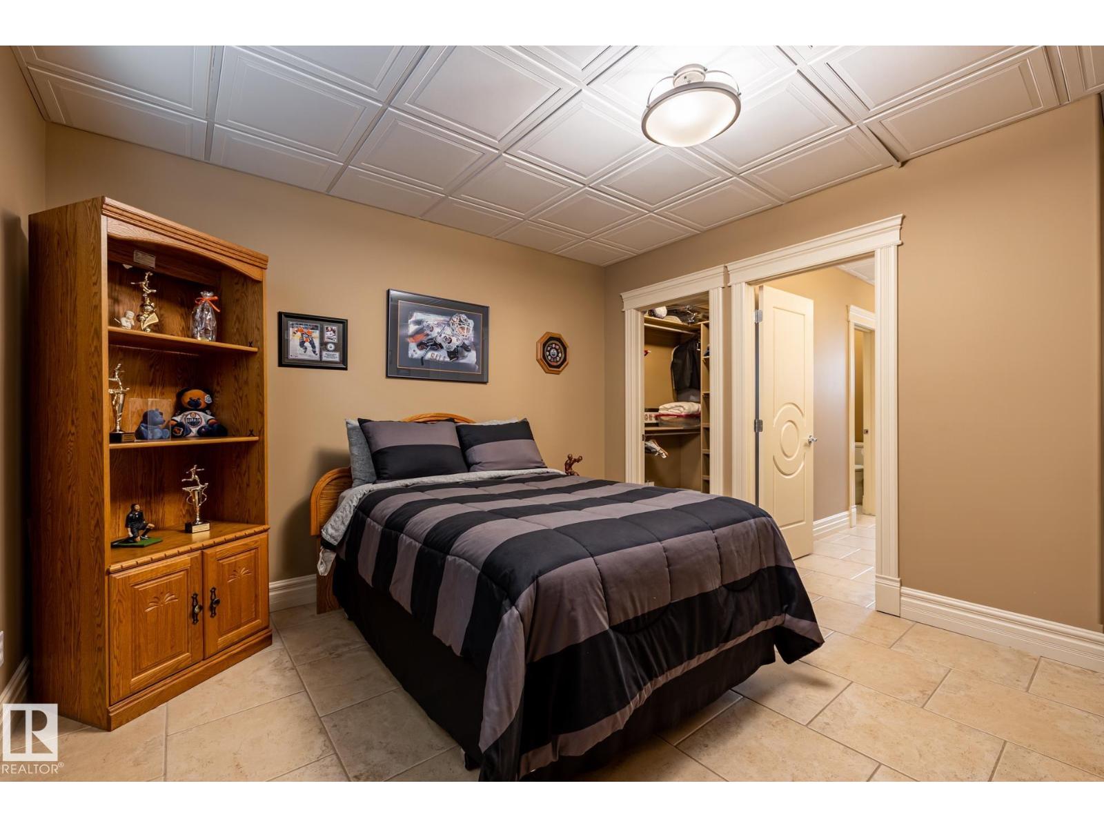 7620 98A AV NW - 51