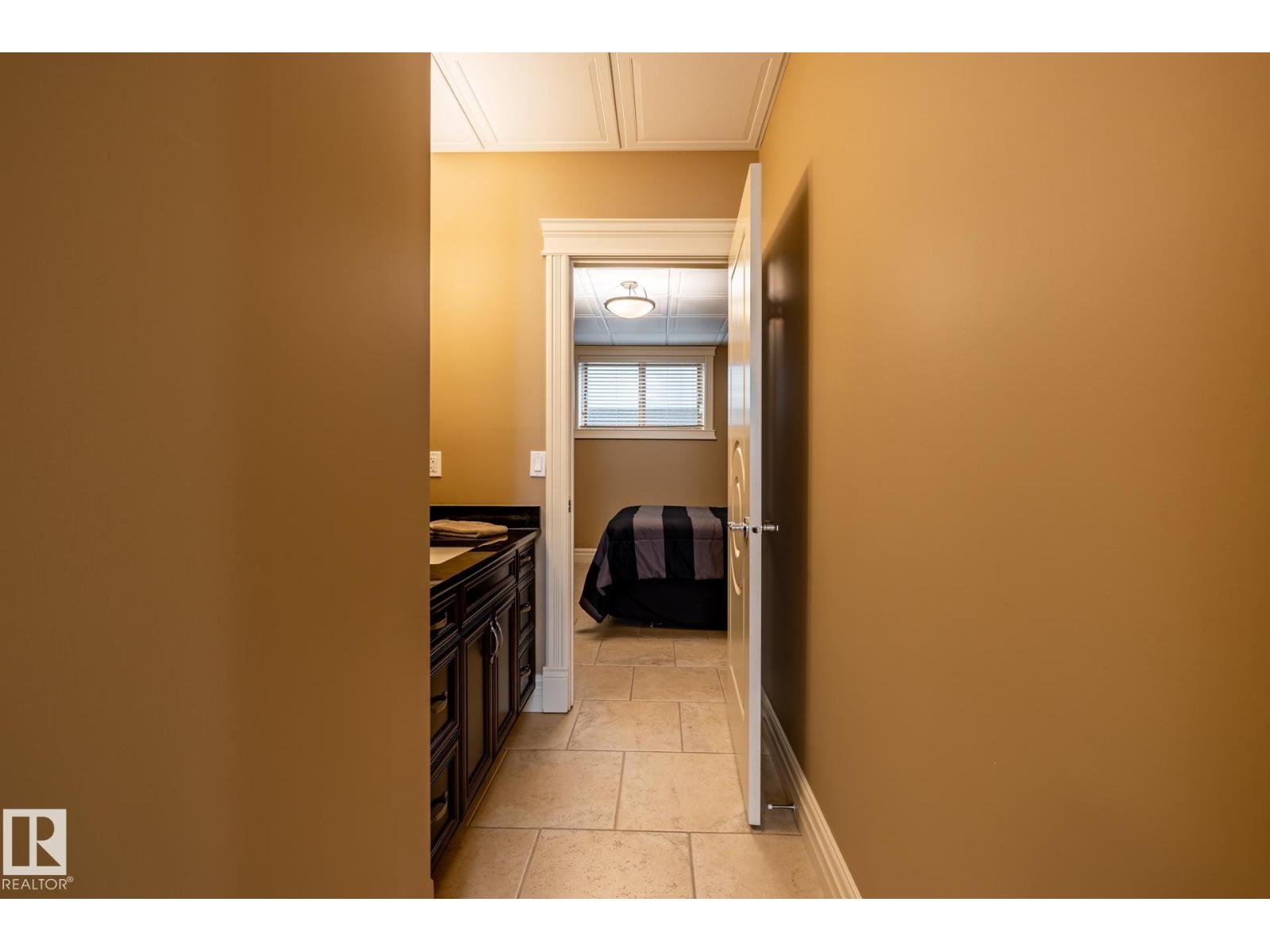 7620 98A AV NW - 57