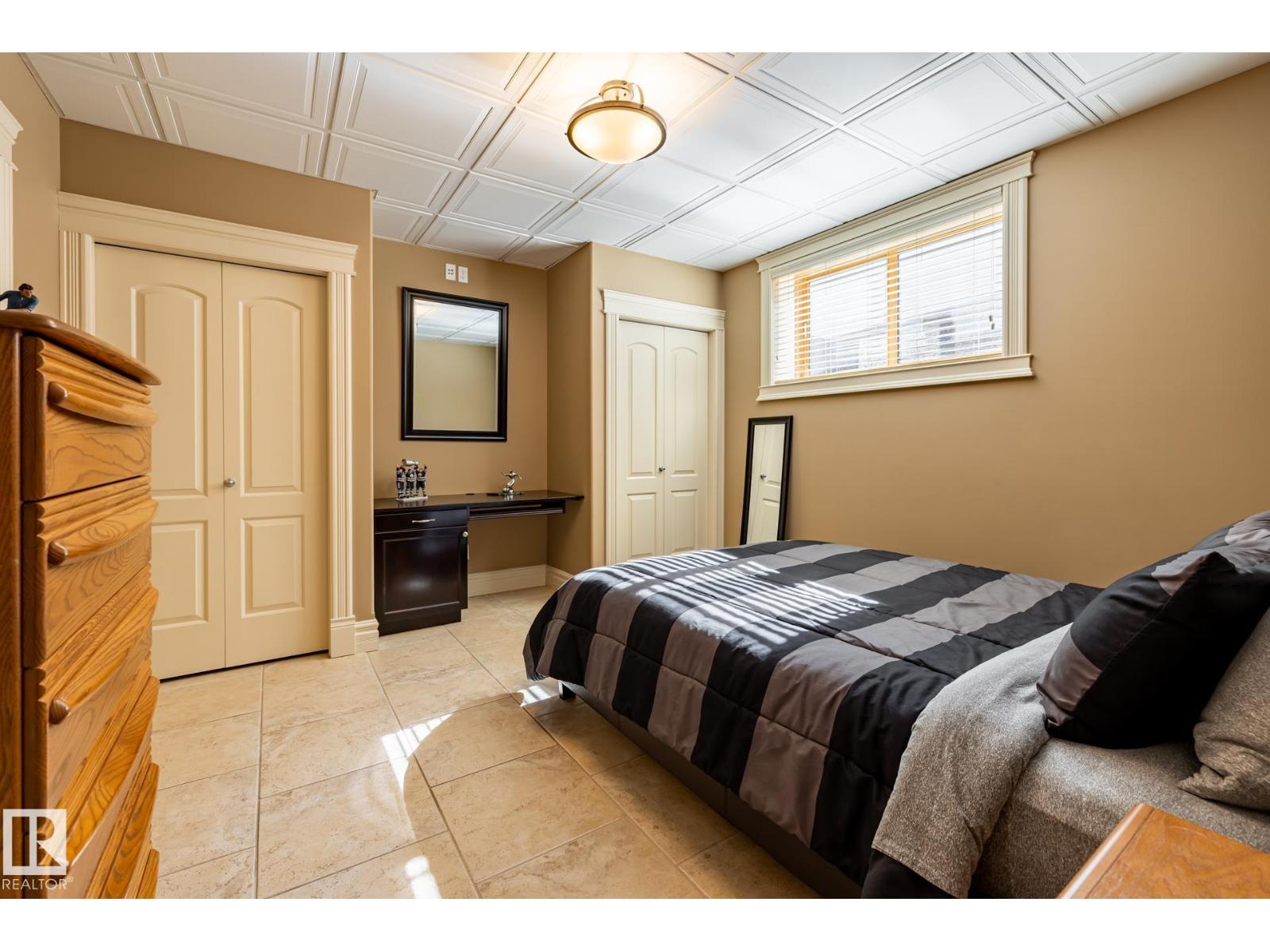 7620 98A AV NW - 63