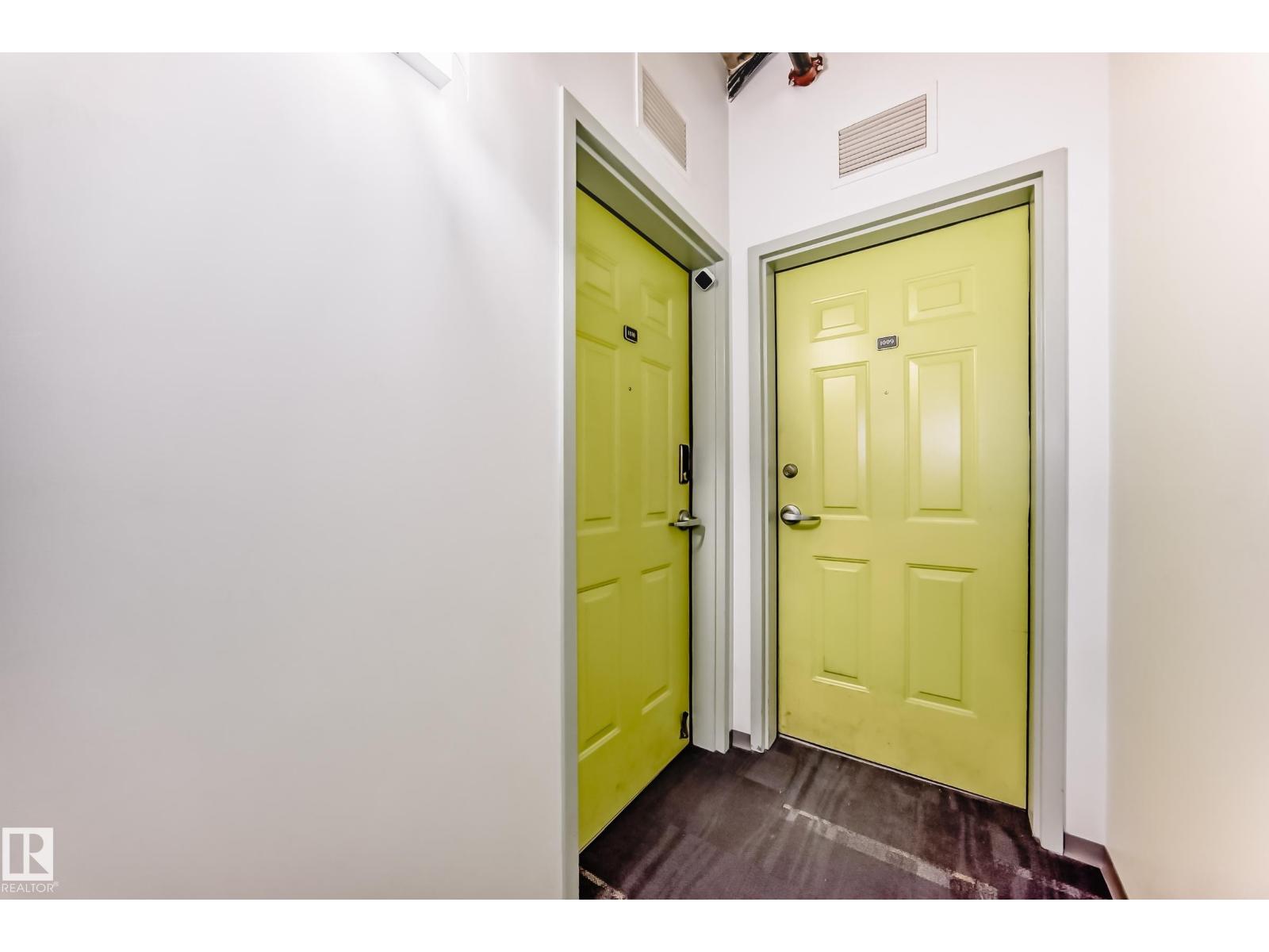 #1010 10024 JASPER AV NW - 22
