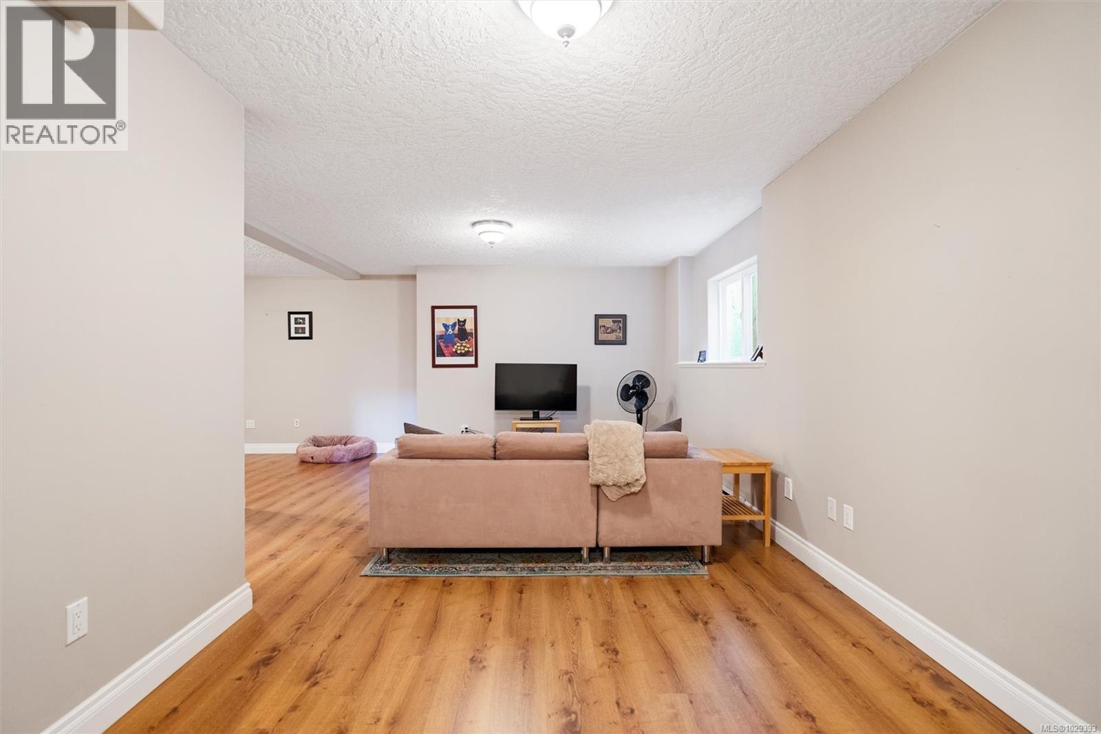 #108 1645 NARISSA RD - 25