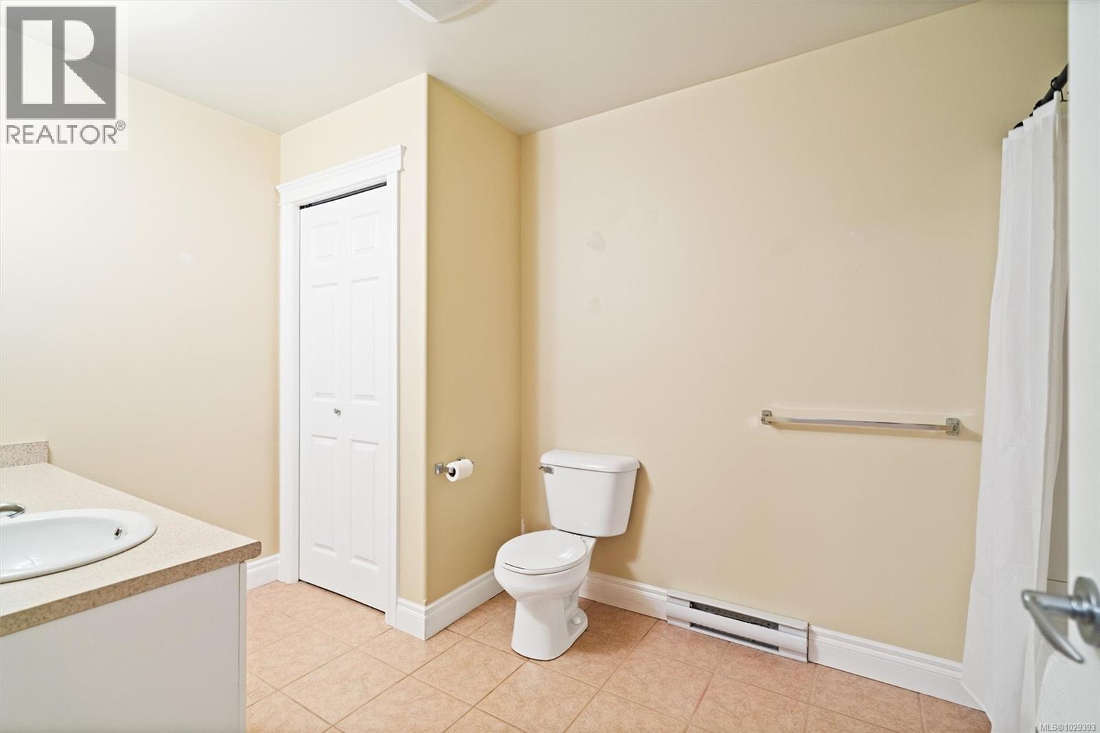 #108 1645 NARISSA RD - 27