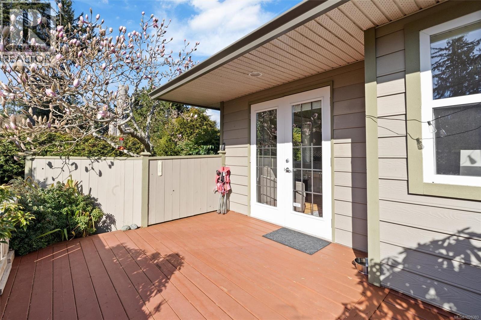 #108 1645 NARISSA RD - 31