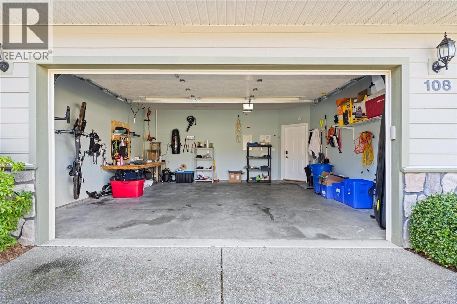 #108 1645 NARISSA RD - 35