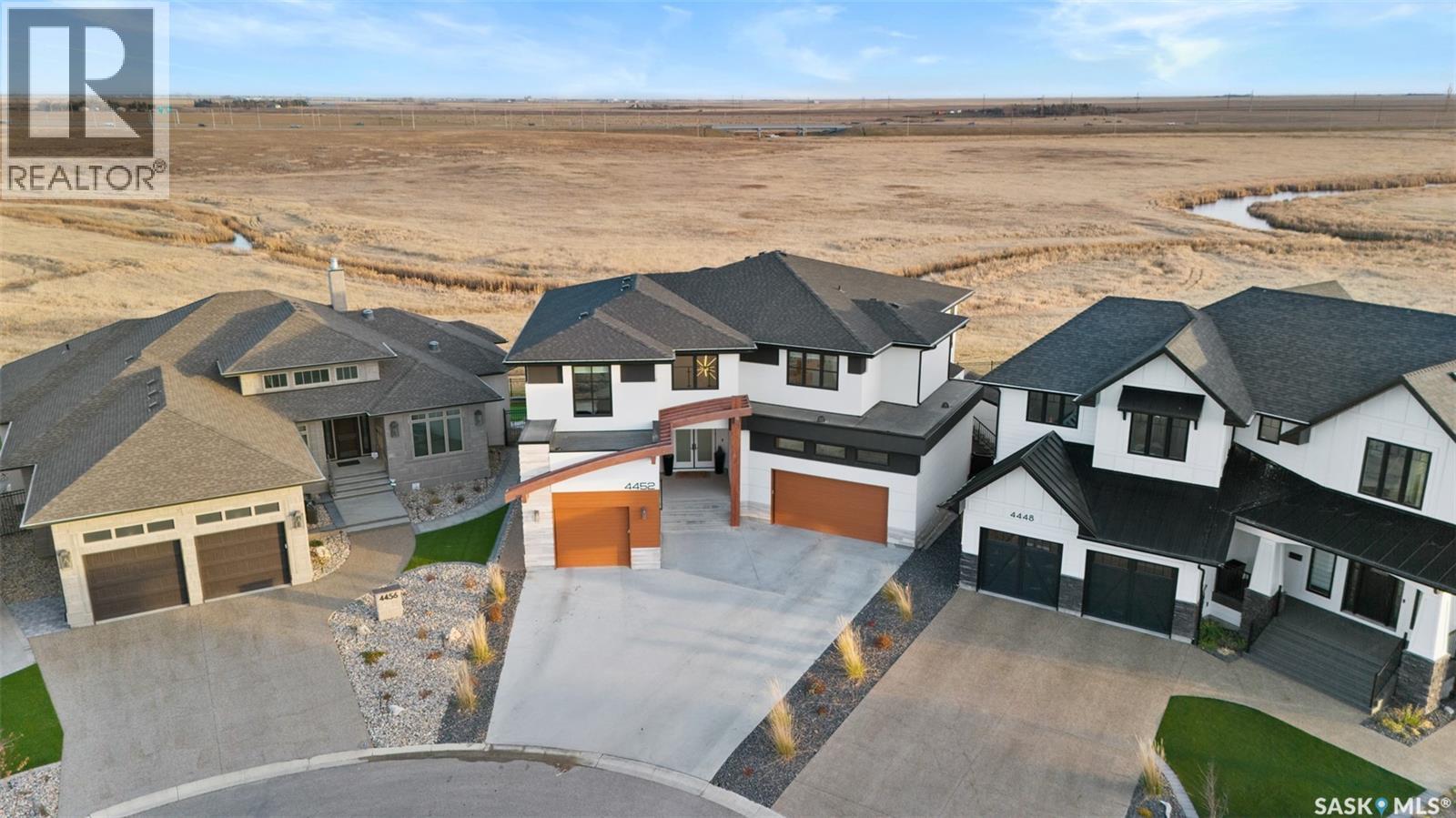 4452 Wild Rose DRIVE — photo 47