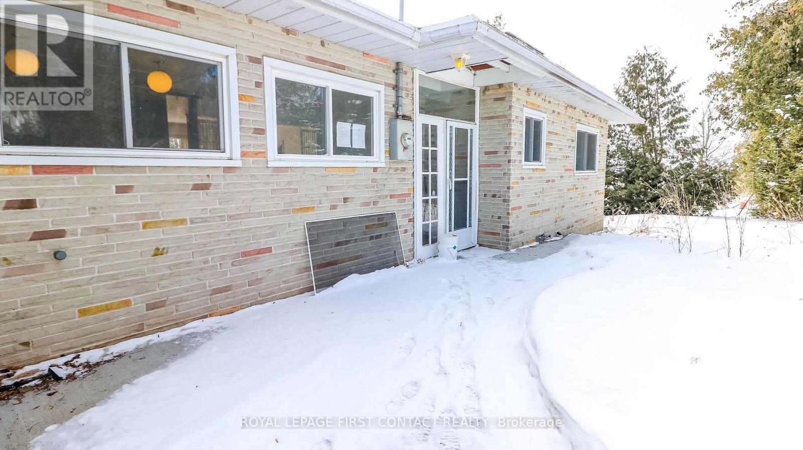 21 GLASSFORD ROAD - 6