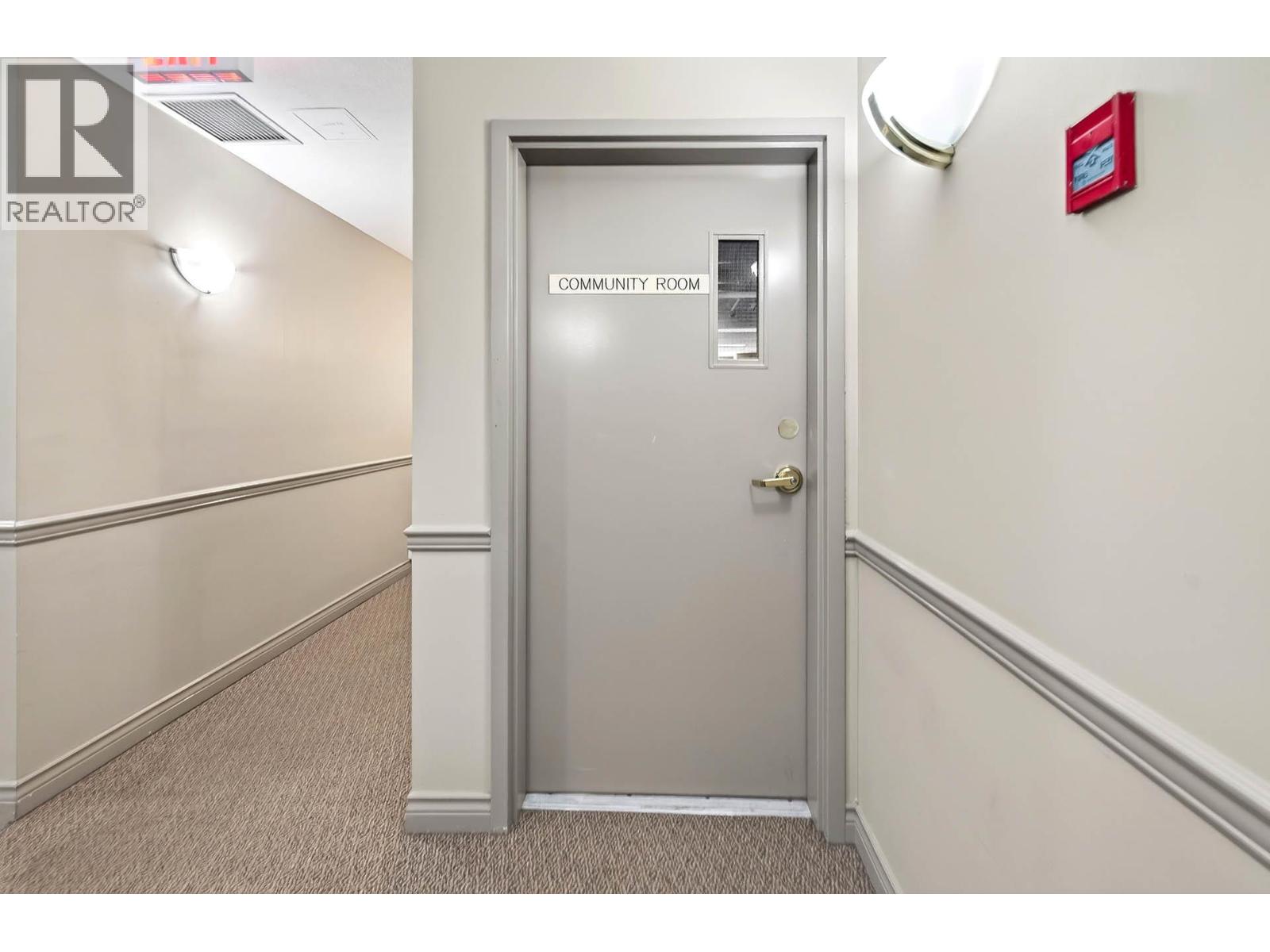 1120 HUGH ALLAN Drive Unit# 302, Kamloops