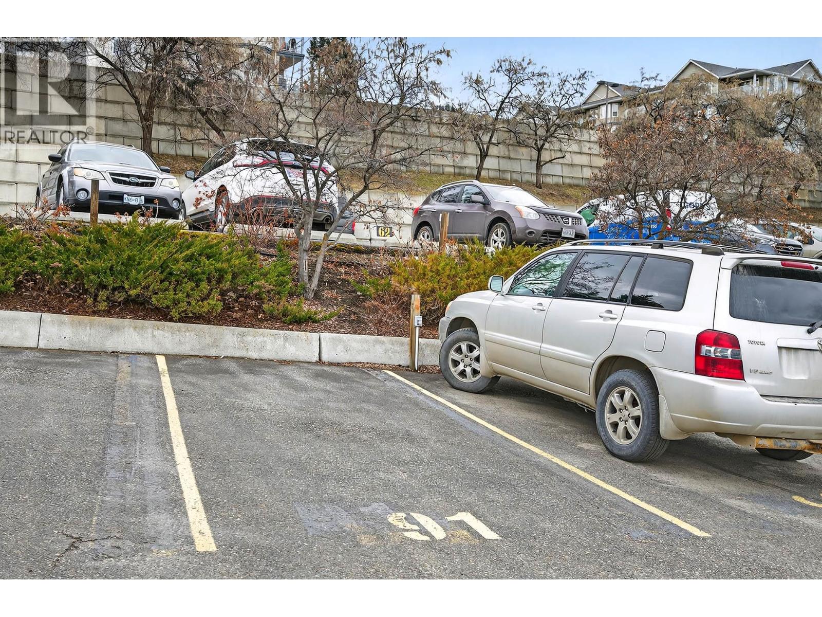 1120 HUGH ALLAN Drive Unit# 302, Kamloops