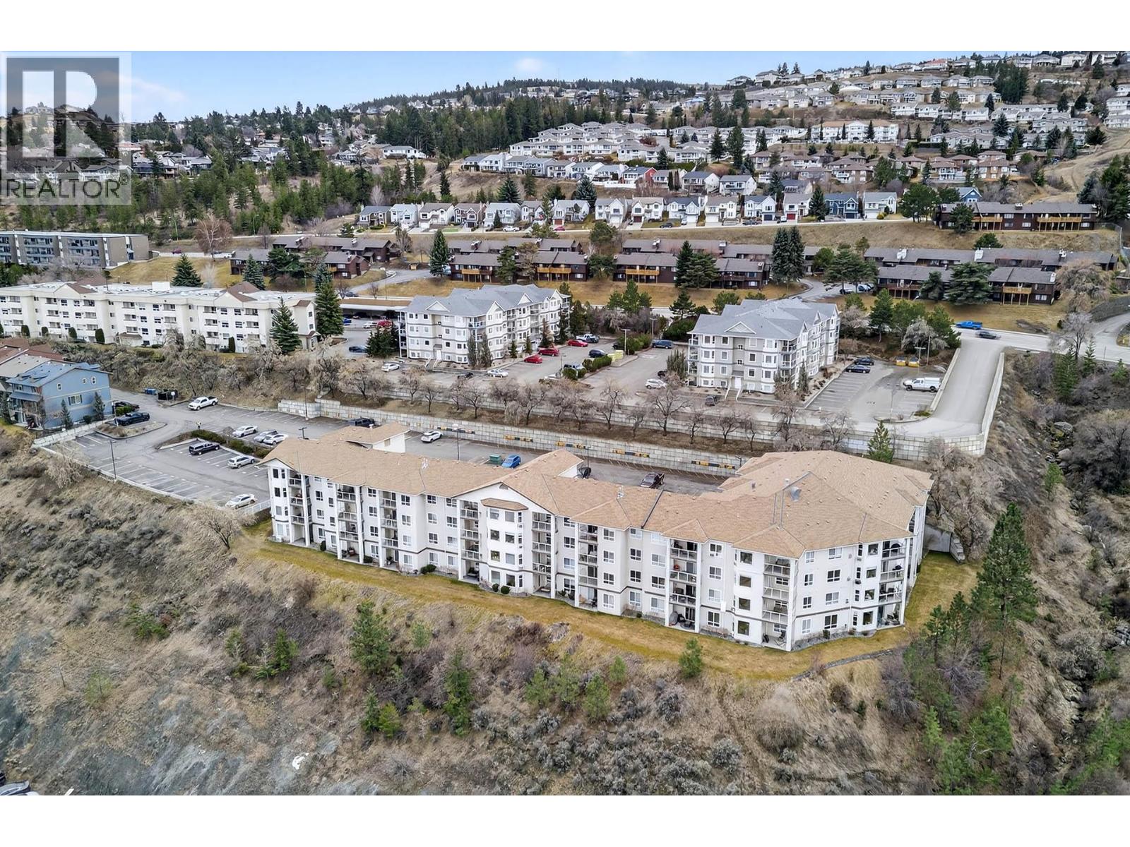 1120 HUGH ALLAN Drive Unit# 302, Kamloops