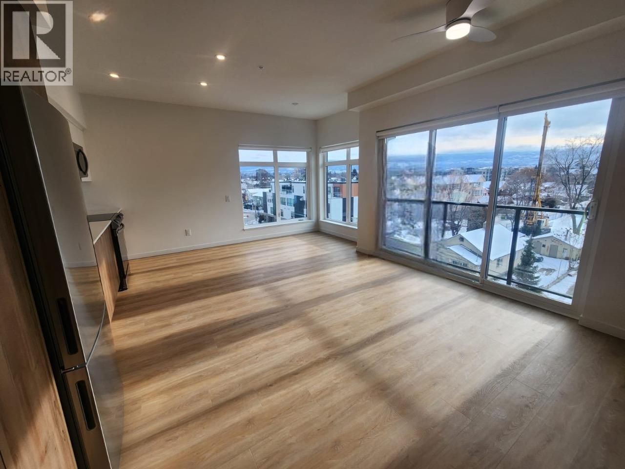 509 604 Cawston Avenue, Kelowna