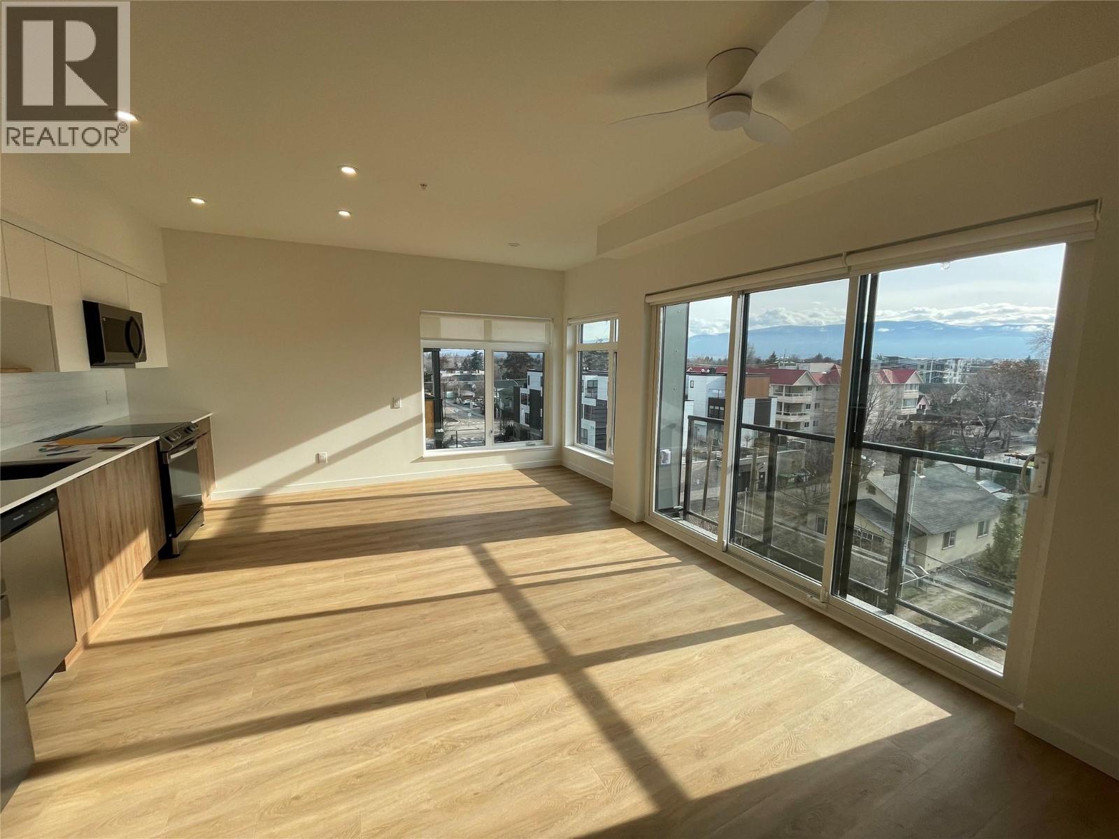 509 604 Cawston Avenue, Kelowna