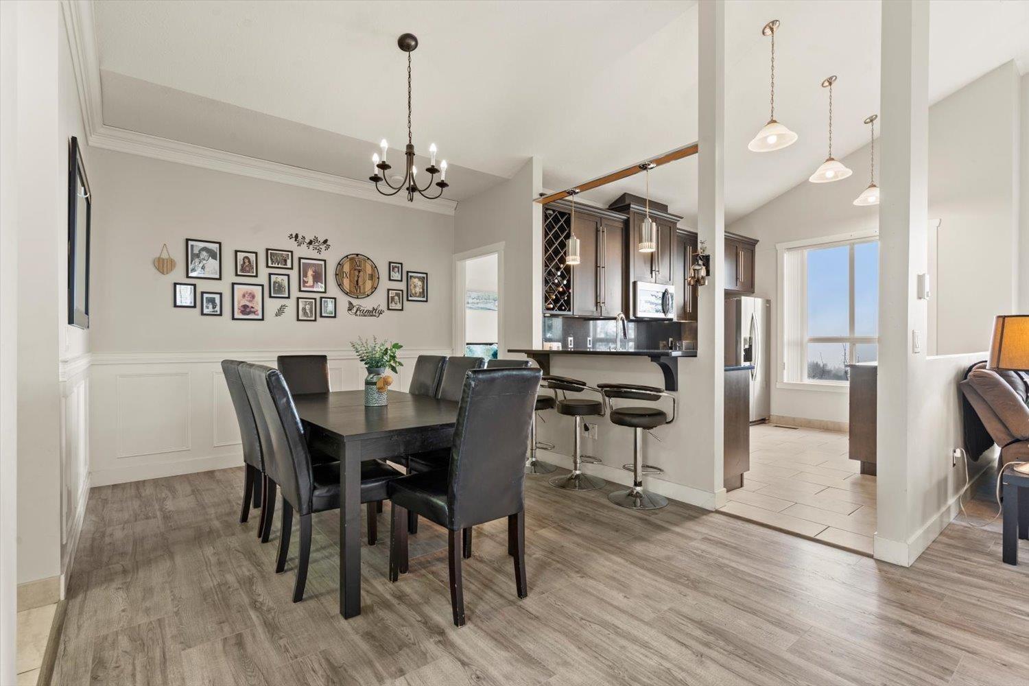 1706 5260 GOLDSPRING PLACE, Promontory, Chilliwack