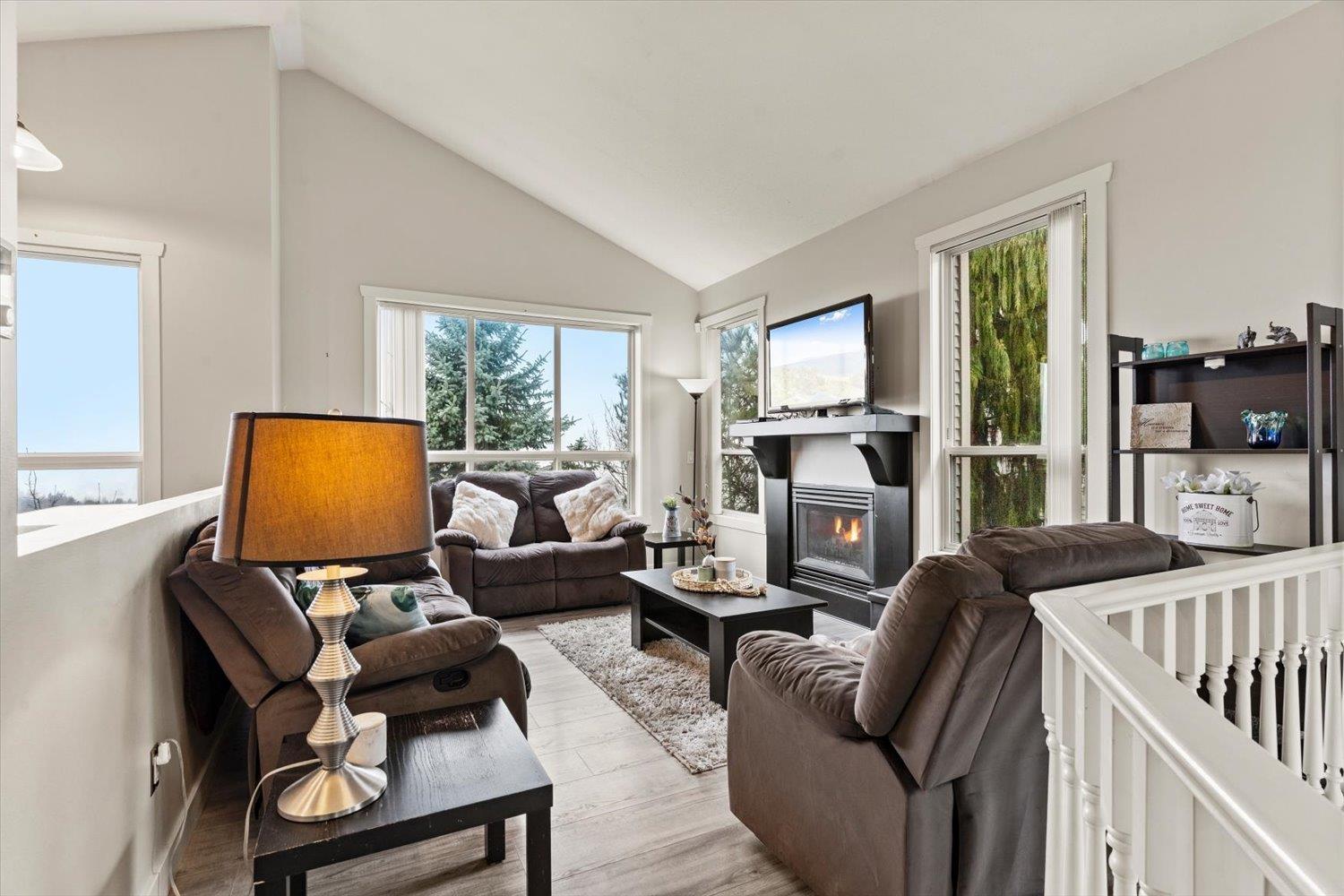 1706 5260 GOLDSPRING PLACE, Promontory, Chilliwack