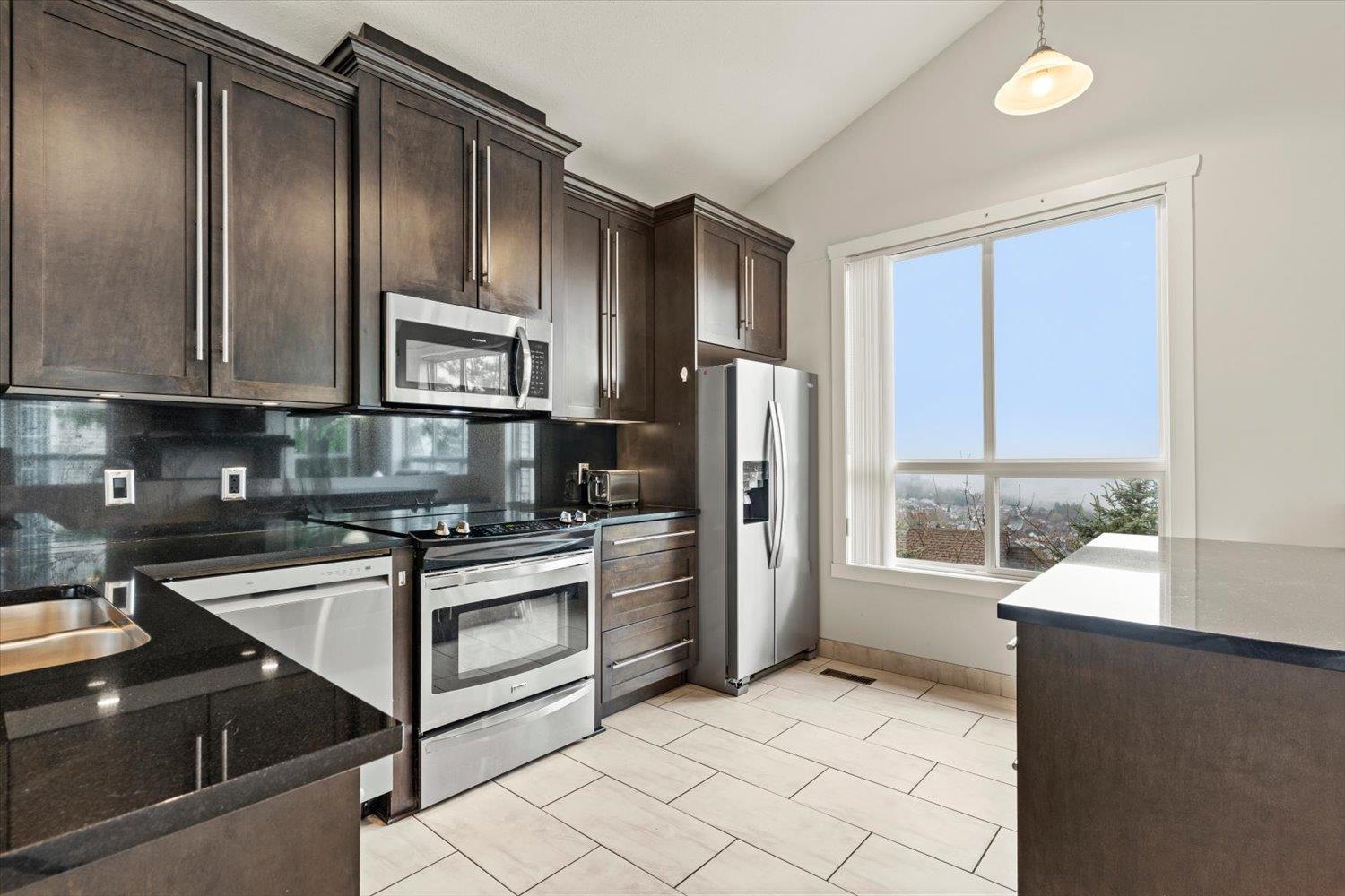 1706 5260 GOLDSPRING PLACE, Promontory, Chilliwack