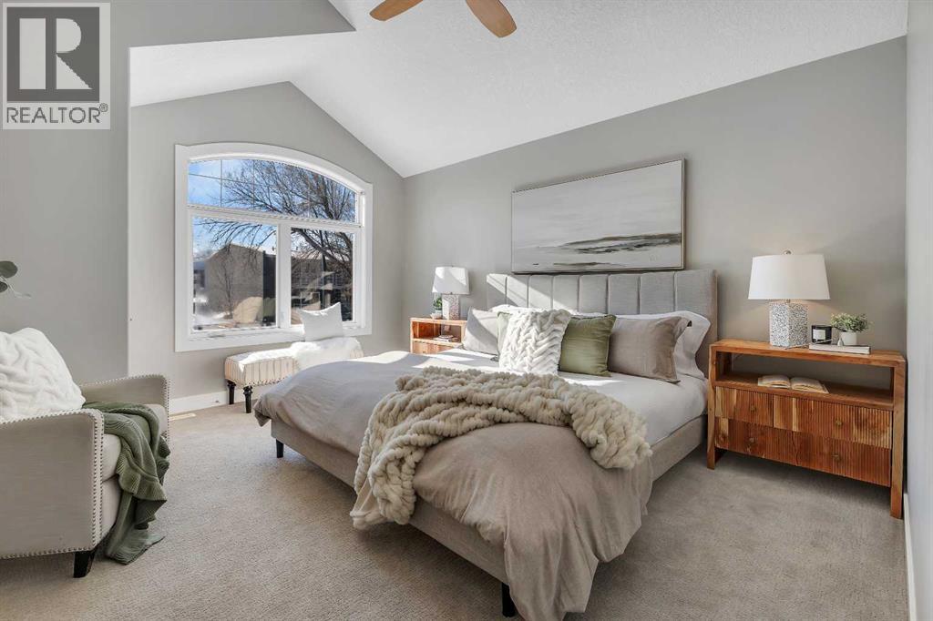 Single Family House for Sale in   Avenue NW West Hillhurst Calgary 