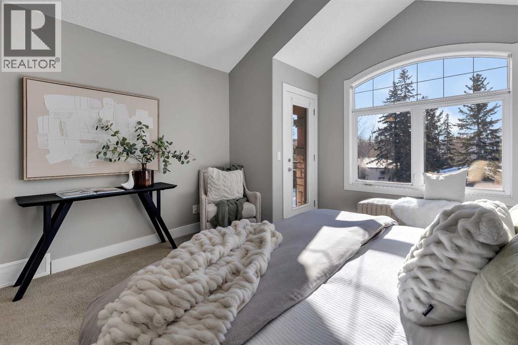 Single Family House for Sale in   Avenue NW West Hillhurst Calgary 