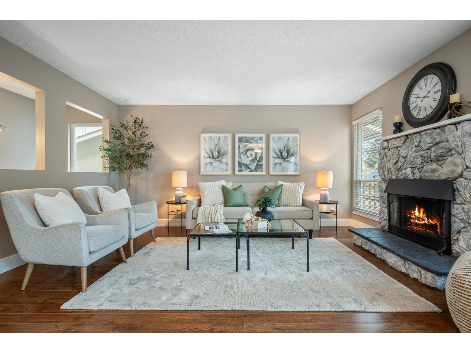 250 DAVIS CRESCENT, Langley