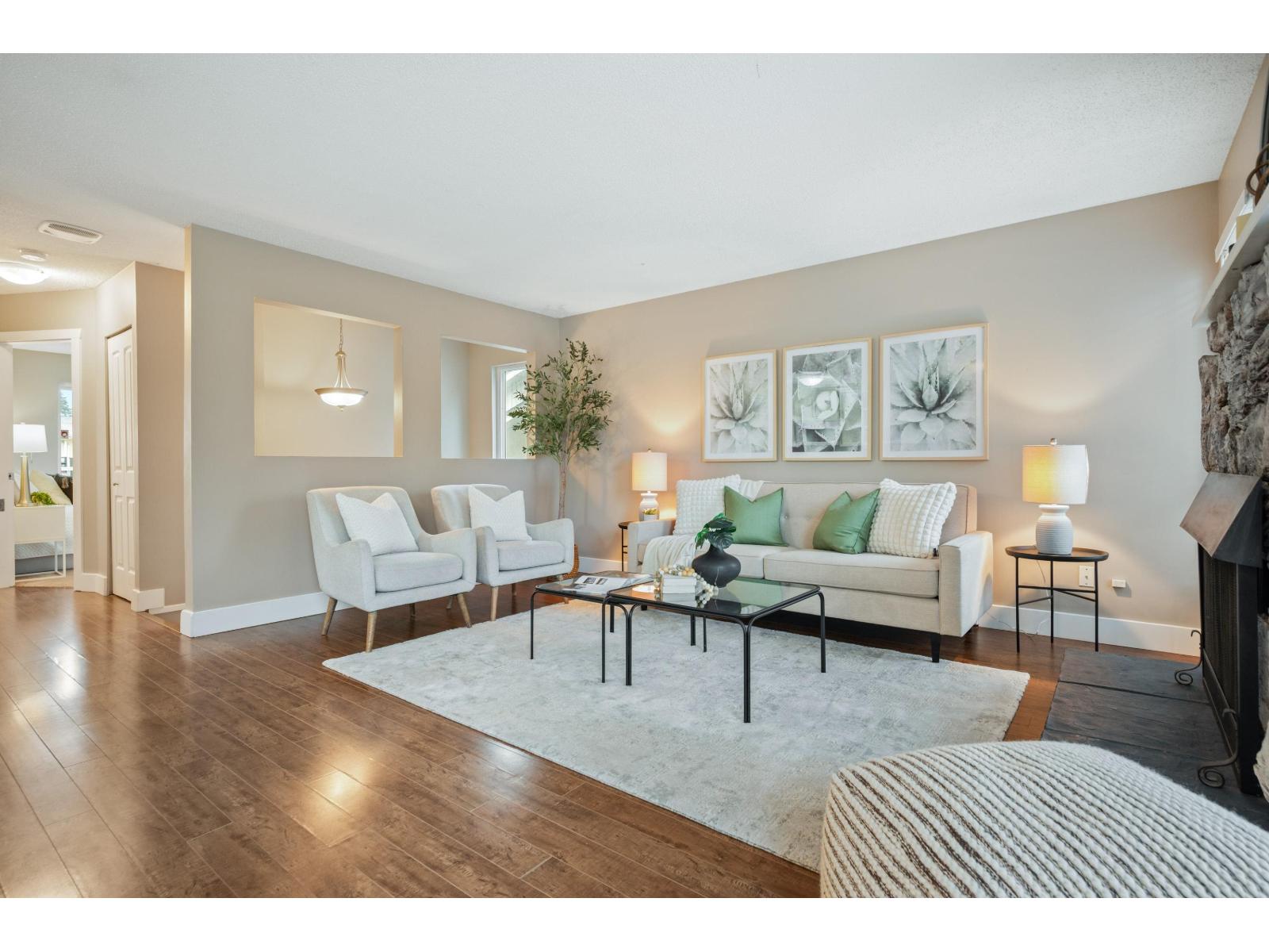 250 DAVIS CRESCENT, Langley