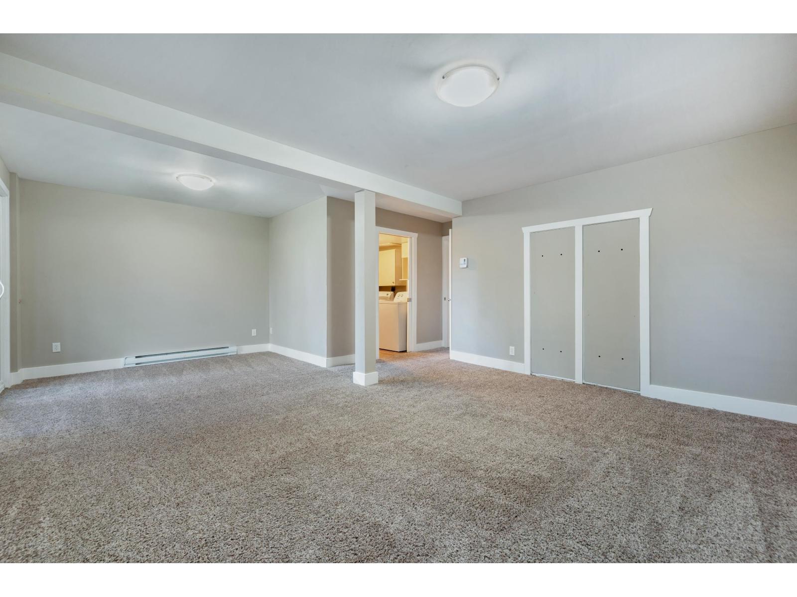 250 DAVIS CRESCENT, Langley